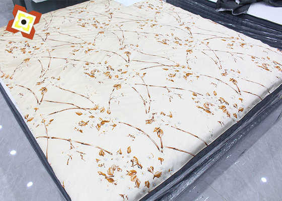 rasgón beige de la decoración de la tela del acolchado del colchón de la almohada de la anchura de los 230cm resistente